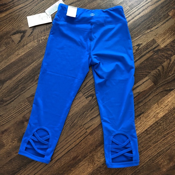 **DONATING soon ** make me an offer!** - Picture 3 of 4